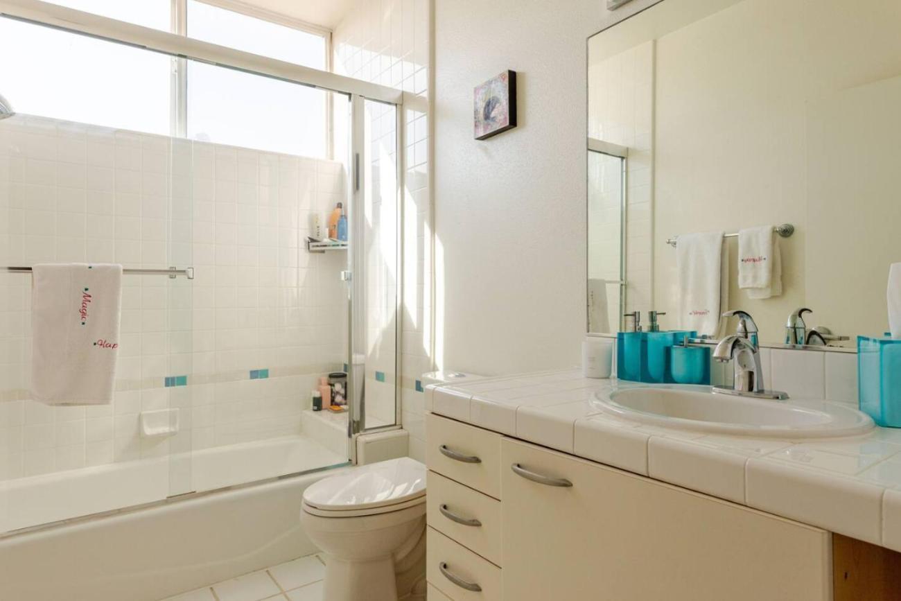 Modern 3bd 3ba House Near Venice Rooftop Deck With Hot Tub Holiday home